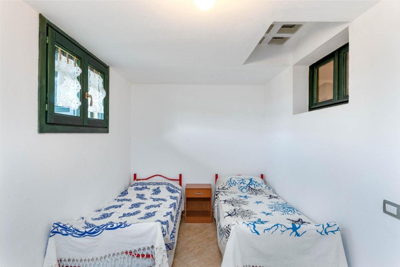 Villa Gaia - Dall'Alba Al Tramonto - Торре-делле-Стелле Екстер'єр фото